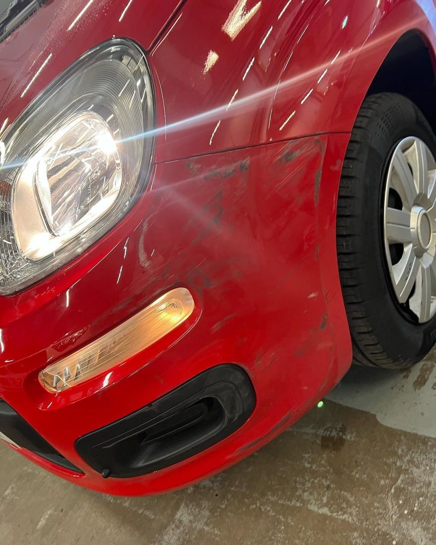Before: Fiat Panda bumper and wing scrapes repaired